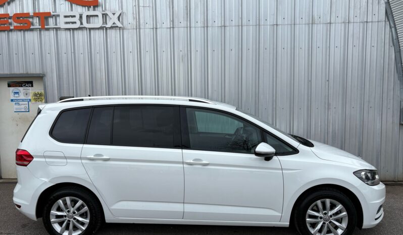 VW Touran Trendline 1,6 SCR TDI DSG voll