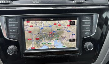 VW Touran Trendline 1,6 SCR TDI DSG voll