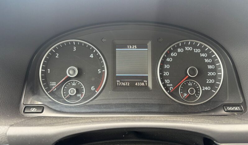 VW Touran Sky 2,0 TDI DPF DSG voll
