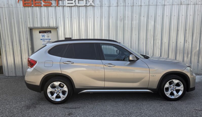BMW X1 xDrive18d Österreich-Paket Aut. voll