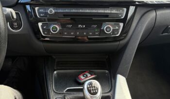 BMW 318 d xdrive Sport Line voll