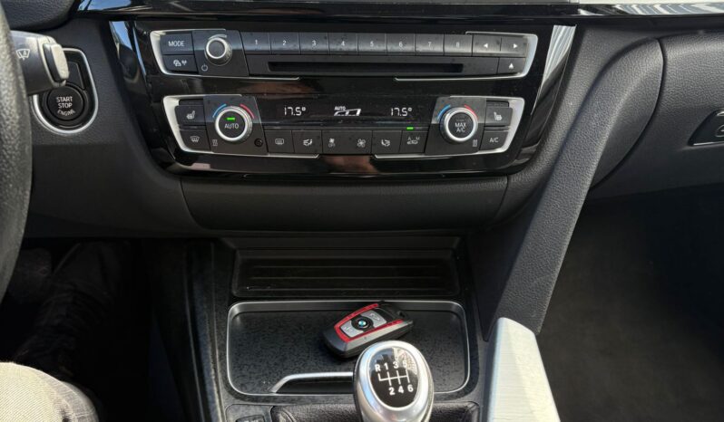 BMW 318 d xdrive Sport Line voll