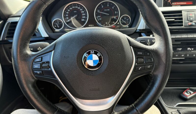 BMW 318 d xdrive Sport Line voll