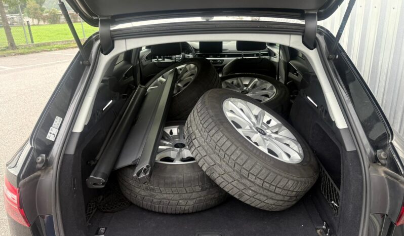 Audi A4 Avant 40 TDI quattro S-tronic voll