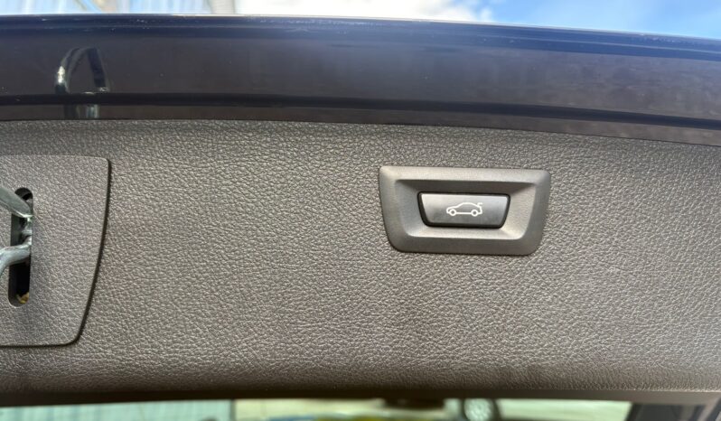 BMW 320d Touring Österreich-Paket Aut. voll