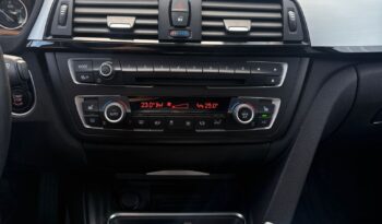 BMW 320d Touring Österreich-Paket Aut. voll