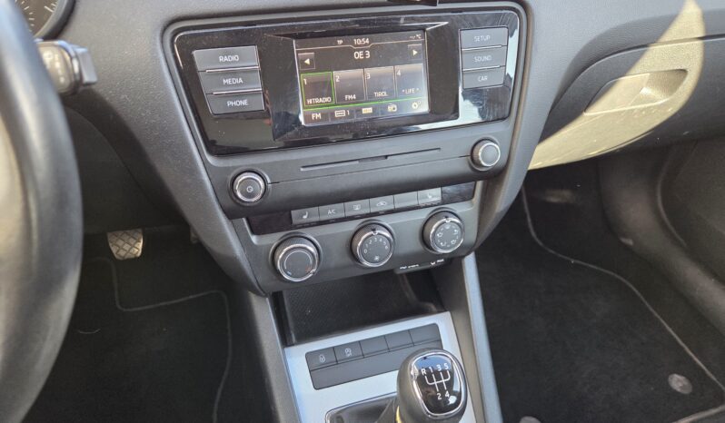 Skoda Octavia Combi 1,6 TDI Ambition voll