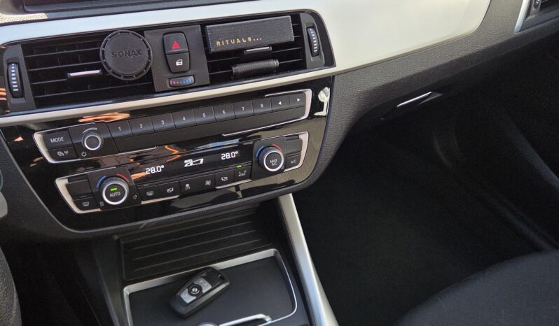 BMW 118i Advantage voll