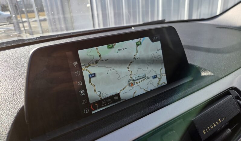 BMW 118i Advantage voll