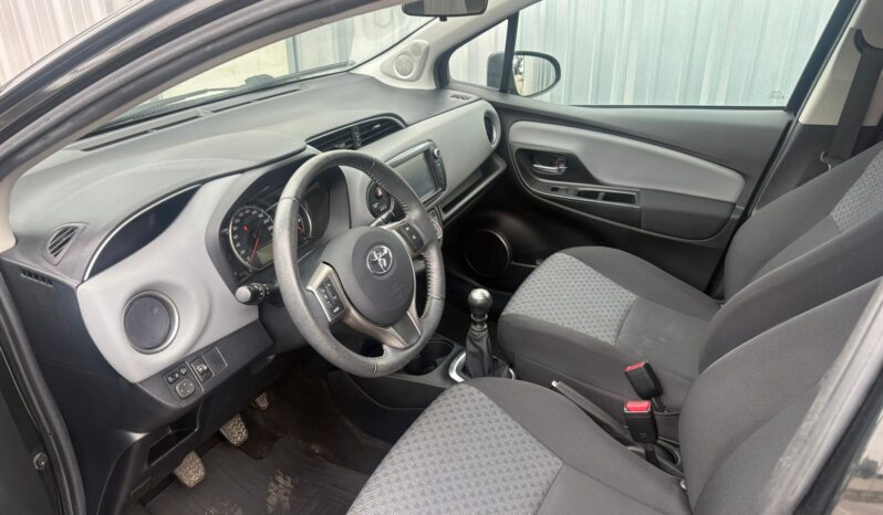 Toyota Yaris 1,4 D-4D Active voll