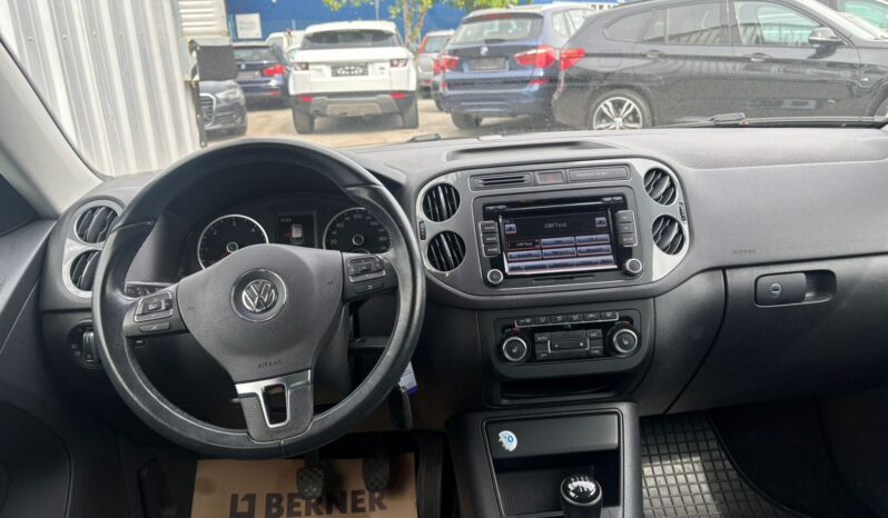 VW Tiguan 2,0 TDI Sport BMT voll