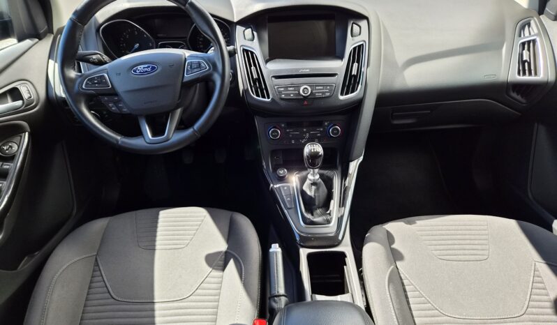 Ford Focus Traveller 1,5 EcoBlue Trend voll