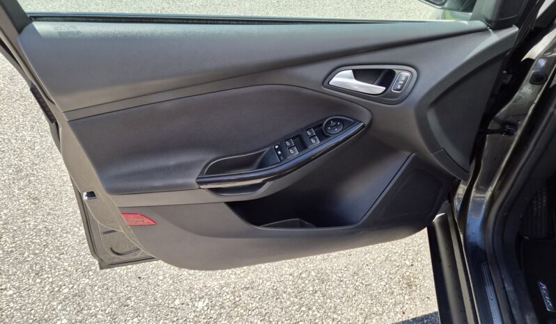Ford Focus Traveller 1,5 EcoBlue Trend voll