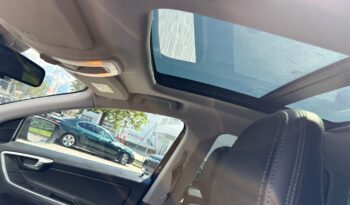 Volvo XC60 FWD voll