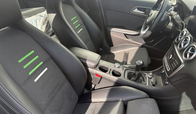 Mercedes A 180 d Austria Edition voll